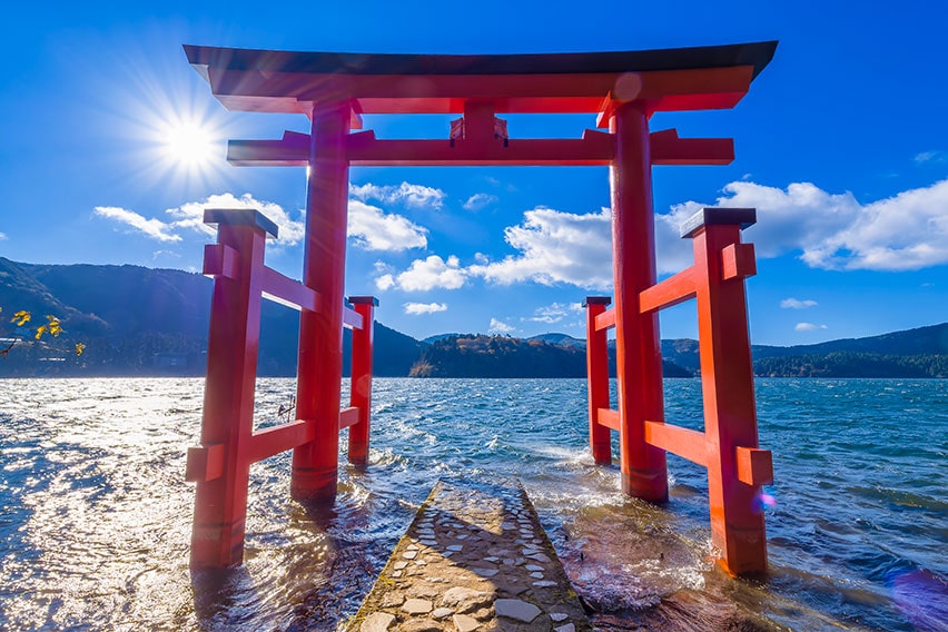 箱根神社:平和の鳥居