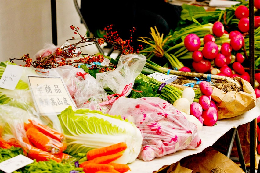 飛騨高山:陣屋前朝市