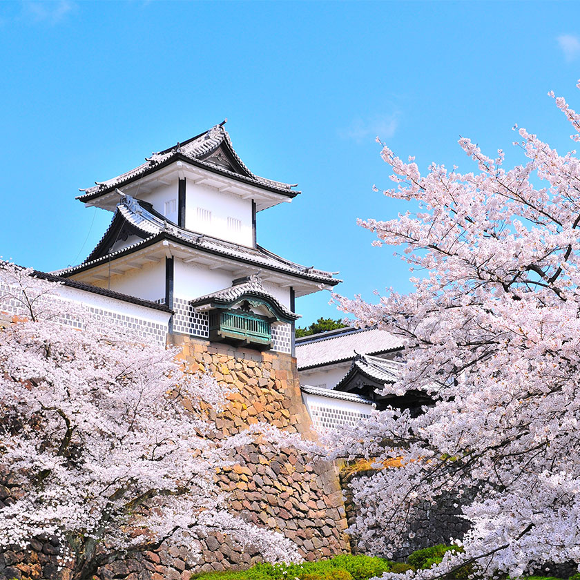 東京 →<br>
金沢