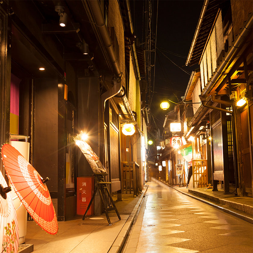 河口湖 →<br>
京都